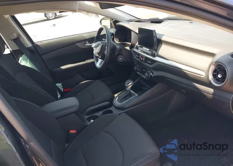 2019 Kia Forte Fe from USA, damaged, VIN 3KPF24AD6KE028702